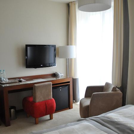 Hotel Atrium Elblag Ngoại thất bức ảnh