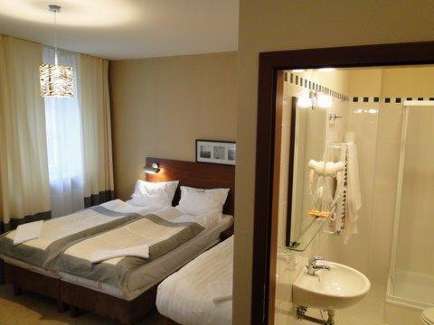 Hotel Atrium Elblag Phòng bức ảnh